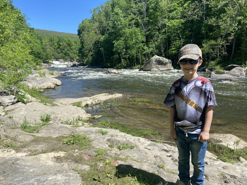 Family-Friendly Hiking Locations in Connecticut